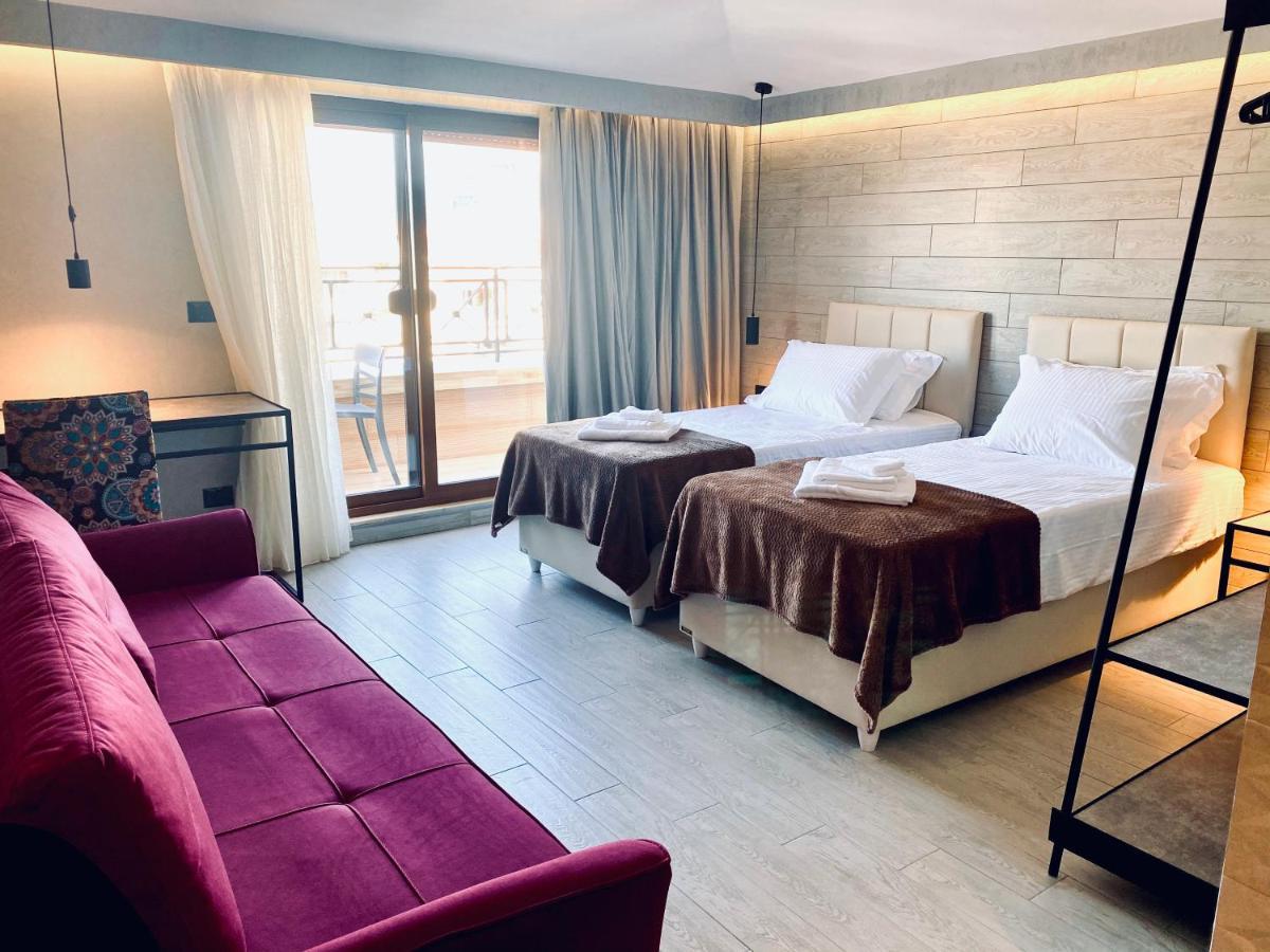 Apartamento Deluxe In Blloku Area *